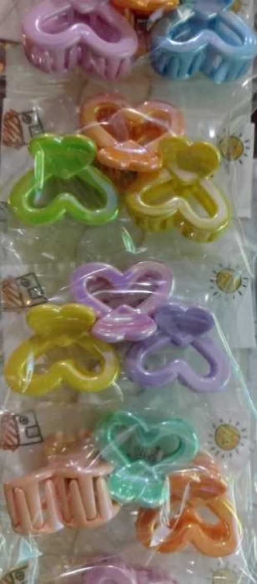 Sweet heart hair clips